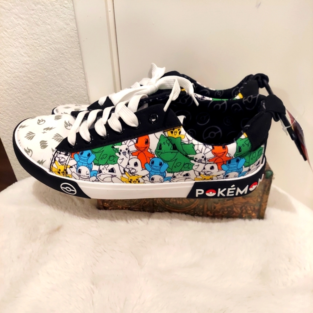 Pokemon sneakers size 9.5 - Picture 5 of 8
